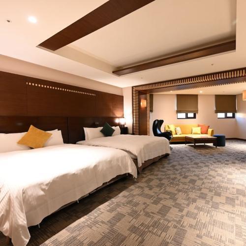 三重【丰居微風館】平日不指定四人房住宿券+免費延退1小時(MO25)1