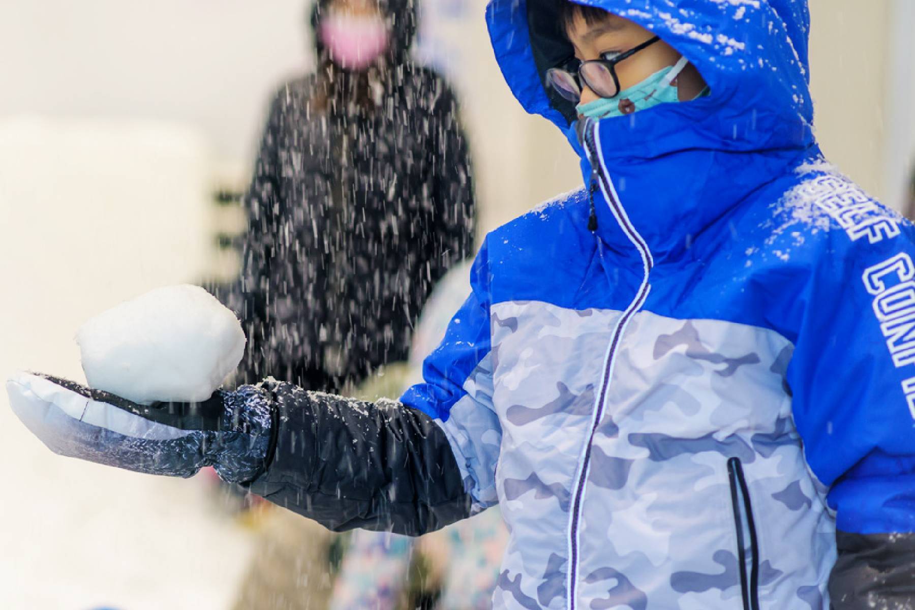 ｜高雄飄雪樂園-假日粉雪體驗券8