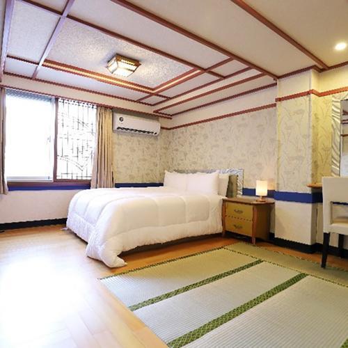 北投【鳳凰閣溫泉旅店】假日雅緻日式湯房2小時(MO)3