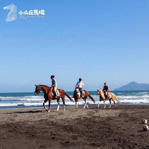 宜蘭【外澳小山丘馬場】山海騎乘體驗(MO)1