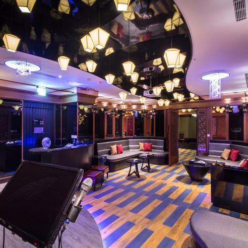 台中【紫禁城精品汽車旅館】雙人休息3H帝王行宮車庫房型/可加價升等(MO)4