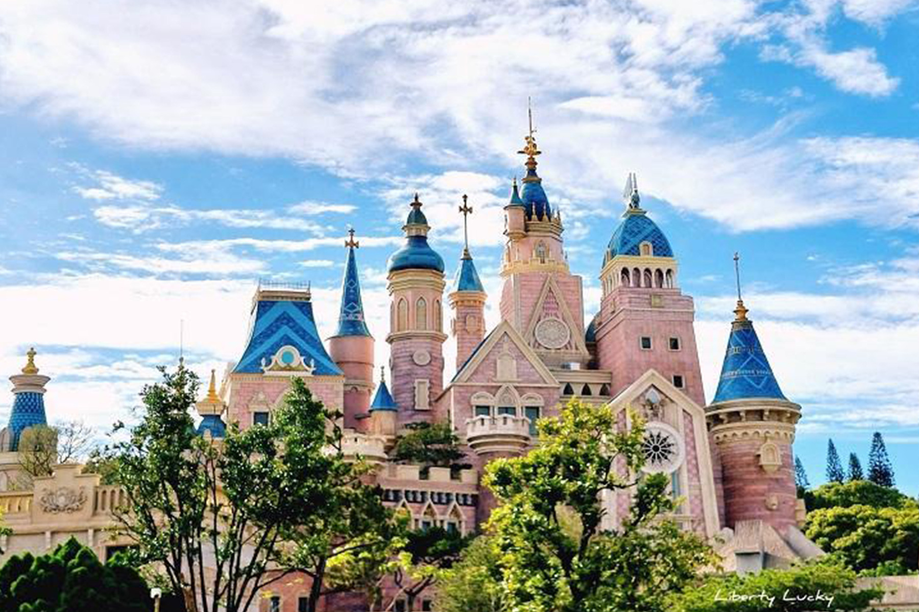 嘉里二日走透透2