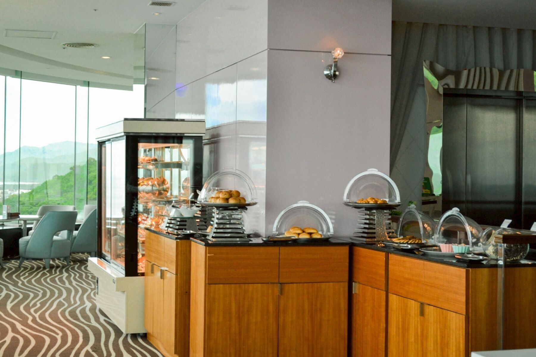 墾丁H會館UFO餐廳-下午茶餐廳孩童單人券4