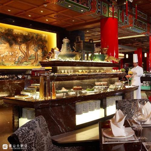 台北【圓山大飯店 松鶴廳】中西日自助百匯｜平日下午茶吃到飽單人券(MO26)2
