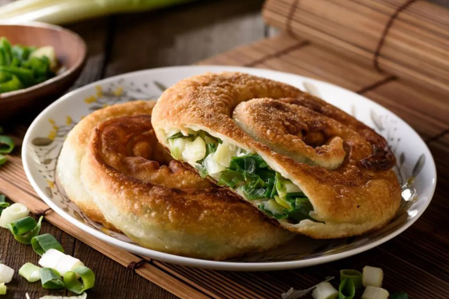 宜蘭博士鴨觀光工廠、蔥仔寮體驗農場+基隆塔、信二防空洞三日遊10