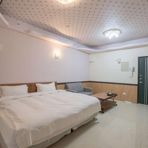 礁溪【多愛溫泉會館】120分鐘雙人泡湯券(MO)3