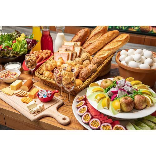 澎湖福朋喜來登酒店【宜客樂海港自助百匯】晚餐吃到飽單人券MO253