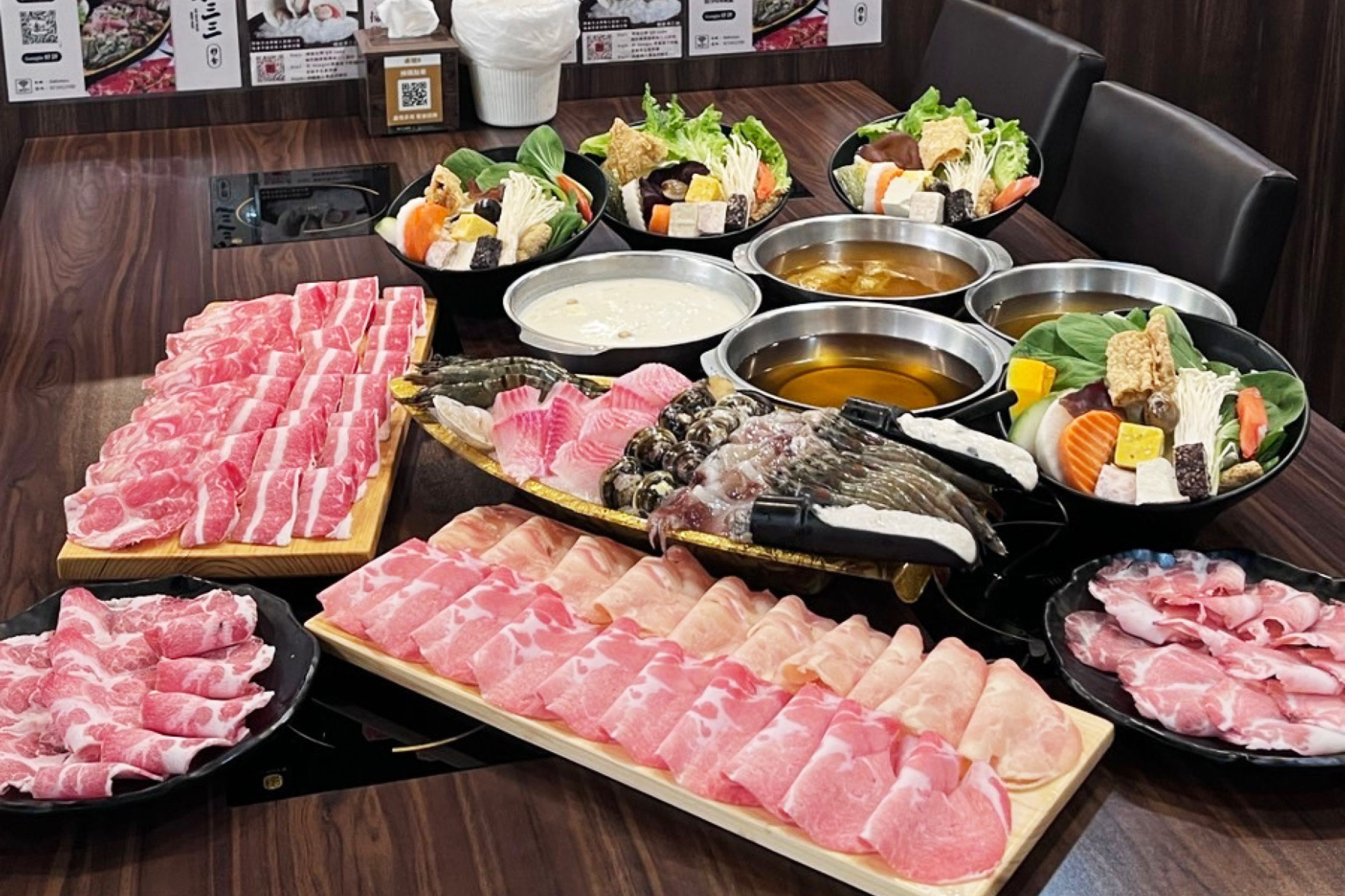 ｜ 樂三三鍋物【高雄店】300元餐飲抵用券2