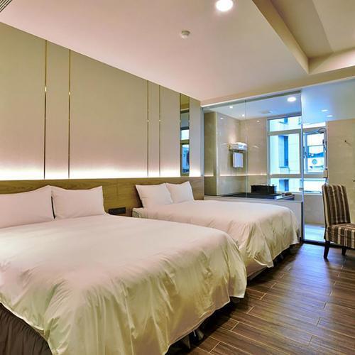 礁溪【沐恩遠東溫泉度假飯店】平日奢華家庭客房一泊一食住宿券(MO)4