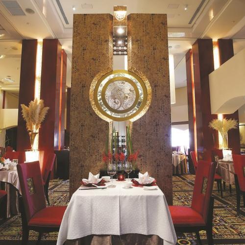 台中【清新溫泉飯店】天地一家平日晚餐＆假日午、晚餐雙人券(MO24) (專案)4