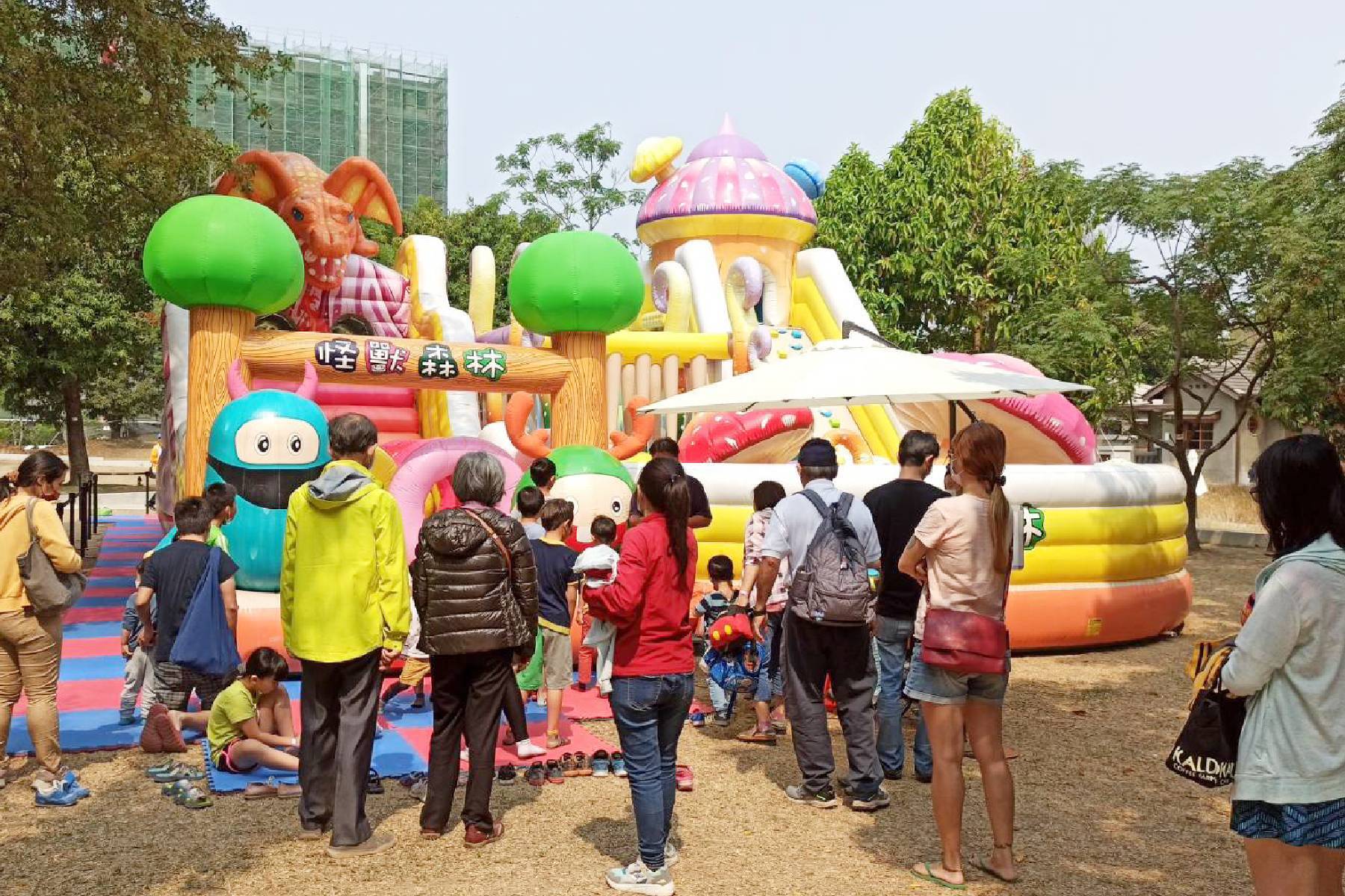 怪獸森林主題氣墊樂園-親子票15