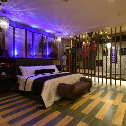 台中【紫禁城精品汽車旅館】雙人休息3H帝王行宮車庫房型/可加價升等(MO)2