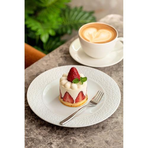 台北【國聯大飯店】板石咖啡廳｜「一口甜・一口醇」下午茶券(MO)1