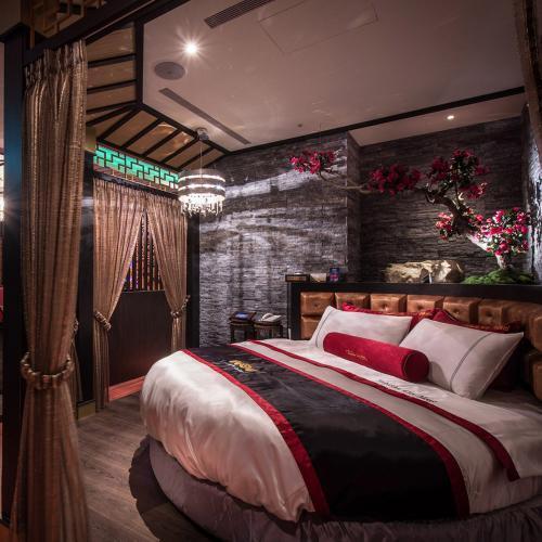 台中【紫禁城精品汽車旅館】雙人休息3H尊爵行宮車庫房型/可加價升等(MO)1