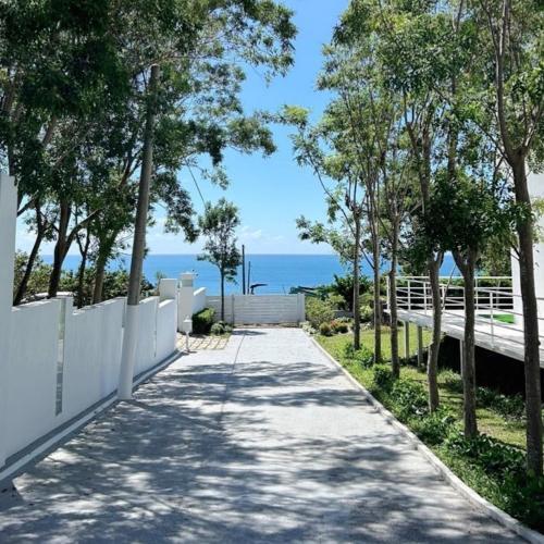 台東【川三白】RETREAT秘境莊園住宿券 VIP 204「存在」平日住宿券(假日+1420元)2