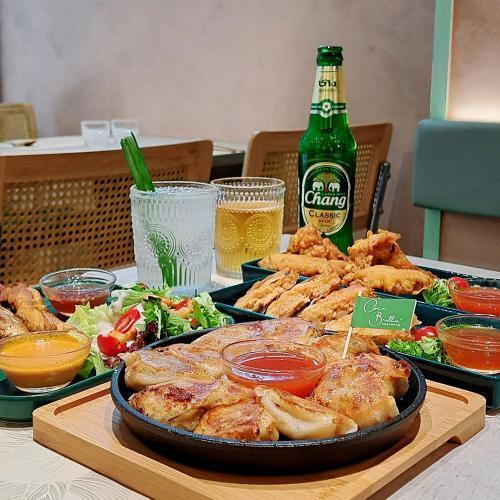 台北【椰兄泰式料理餐廳】四人套餐兌換券(MO)3