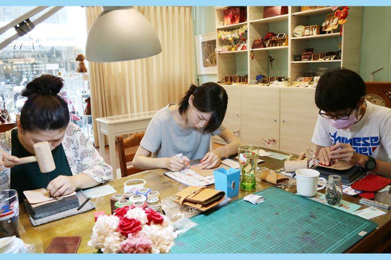 Lay皮革精品設計室-皮革手作課程兩人同行9折優惠兌換券7