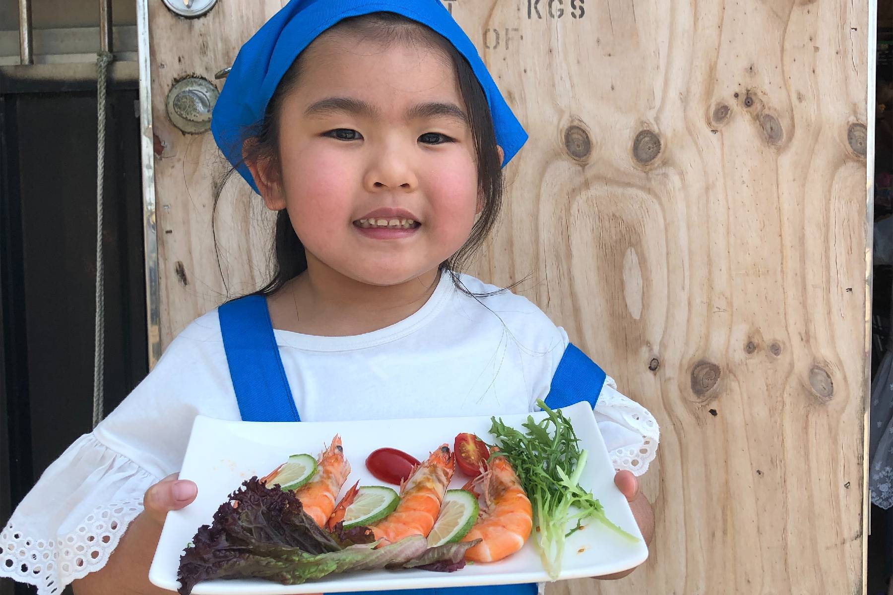 新竹水月休閒藍鯨魚寮-龍虎石斑套餐+搏魚雙人體驗券10